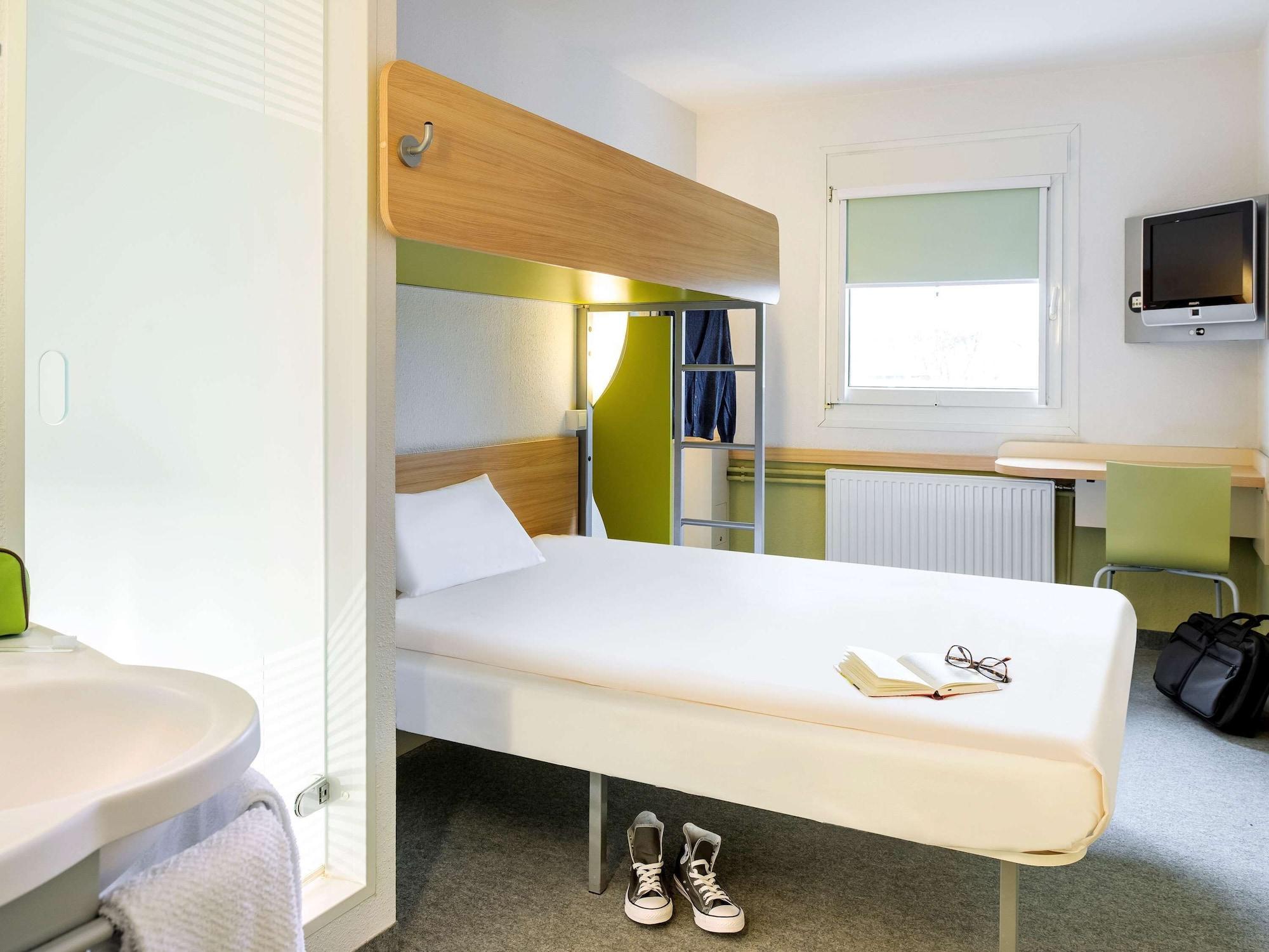 Ibis Budget Montauban Les Chaumes Екстер'єр фото